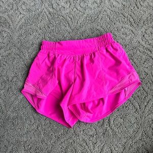 Lululemon RARE Hotty hot shorts